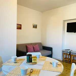  Appartement Casa Carolina Ground Floor 2-4 Sleeps